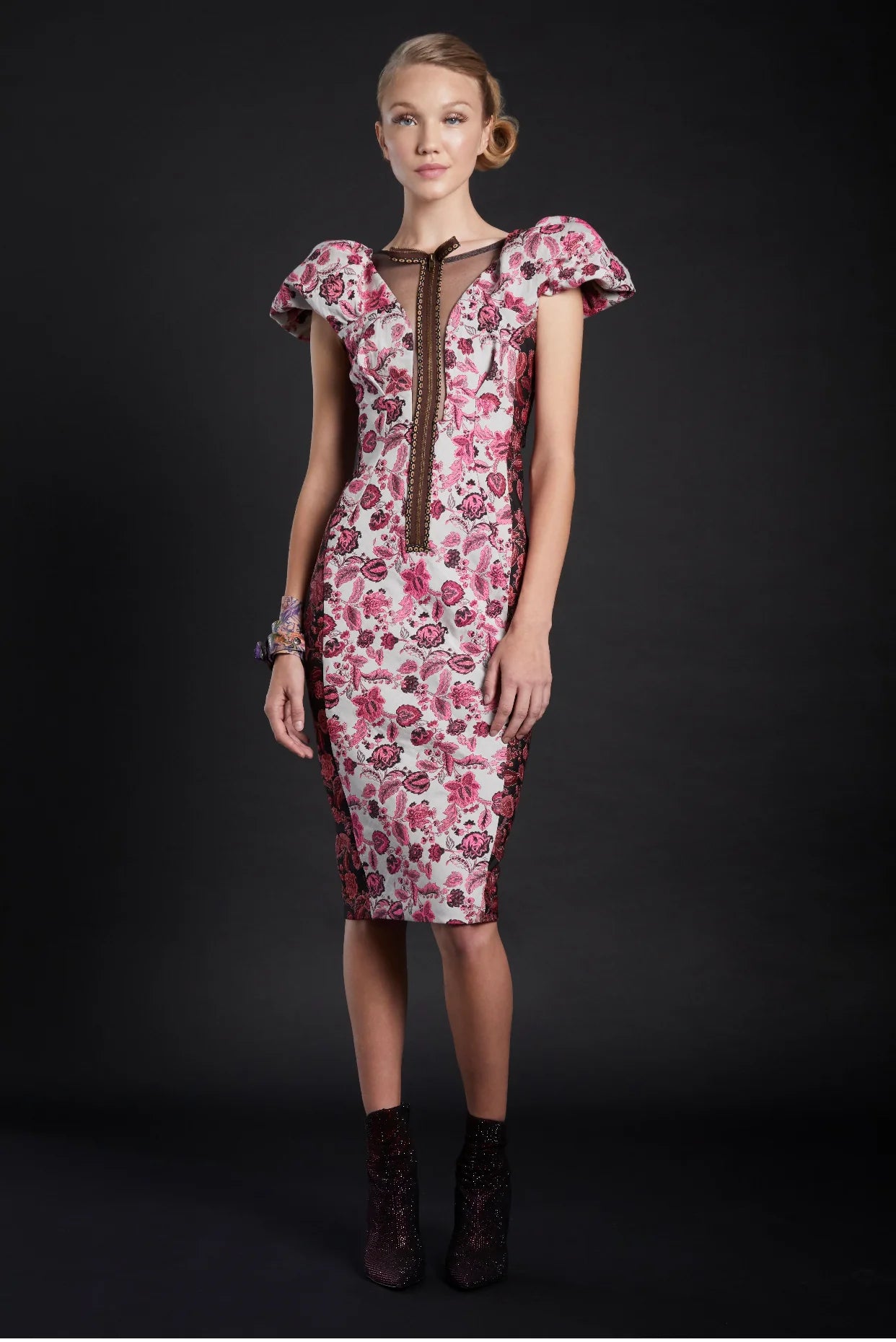 In Earnest Brocade Puff-Sleeve Sheath Dress