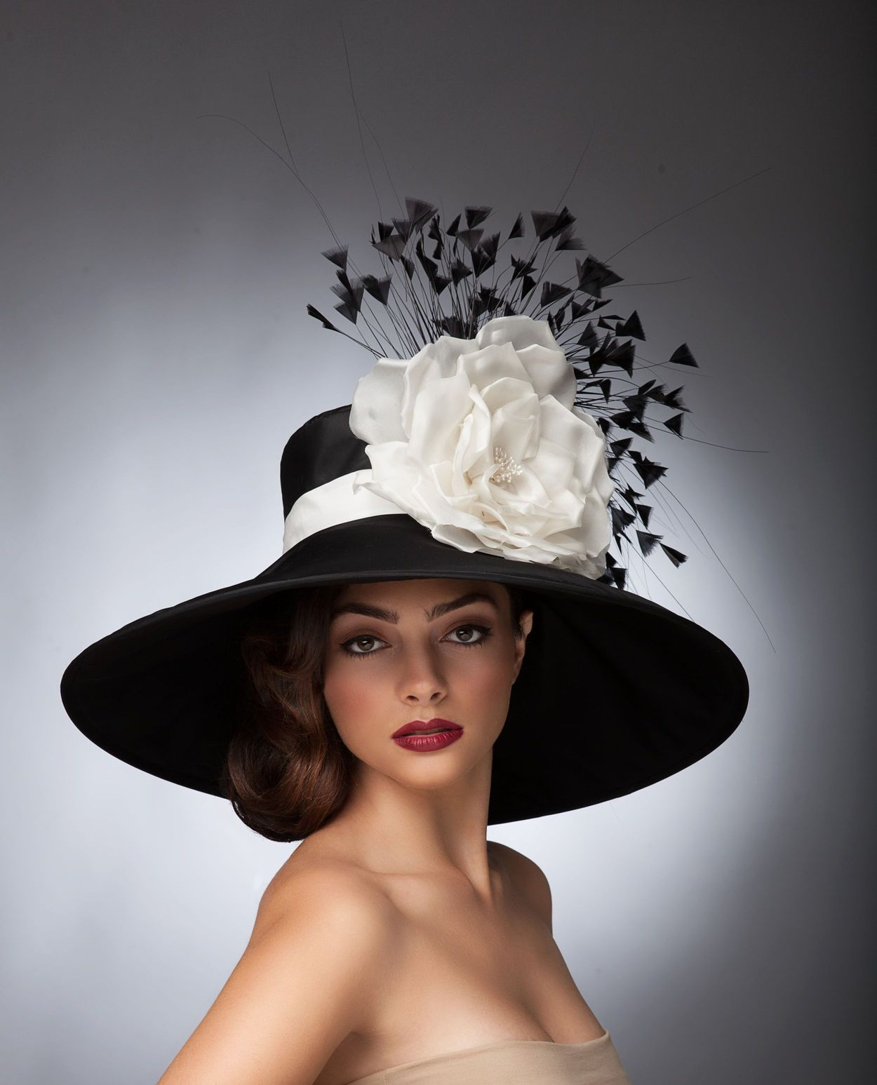 Arturo Rios Leslie Hat